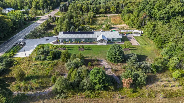 $1,790,000 | 1985 68th Street, Fennville, MI 49408