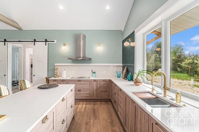 $1,790,000 | 1985 68th Street, Fennville, MI 49408