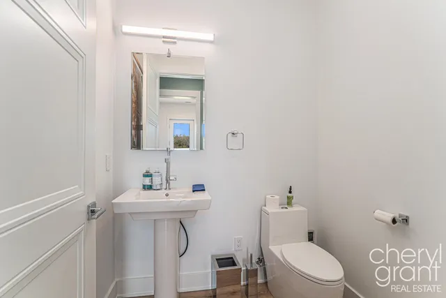 $1,790,000 | 1985 68th Street, Fennville, MI 49408