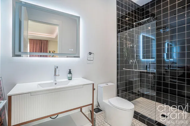 $1,790,000 | 1985 68th Street, Fennville, MI 49408