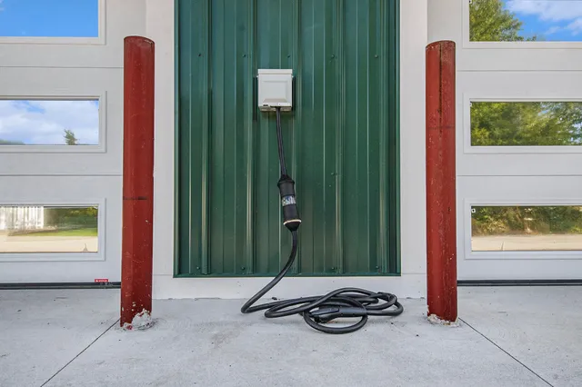 $1,790,000 | 1985 68th Street, Fennville, MI 49408