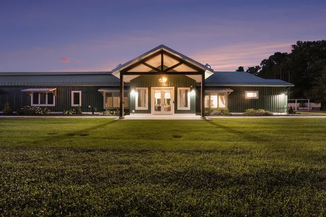 $1,790,000 | 1985 68th Street, Fennville, MI 49408