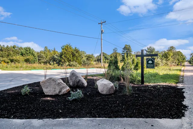 $1,790,000 | 1985 68th Street, Fennville, MI 49408