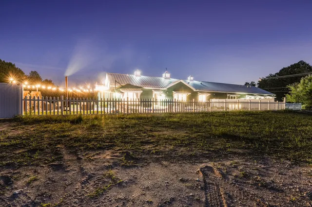 $1,790,000 | 1985 68th Street, Fennville, MI 49408