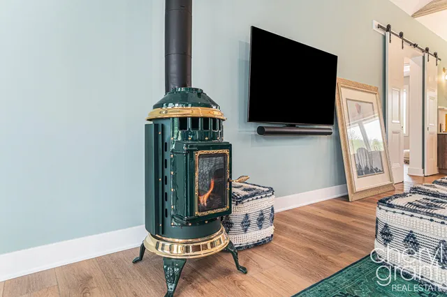 $1,790,000 | 1985 68th Street, Fennville, MI 49408