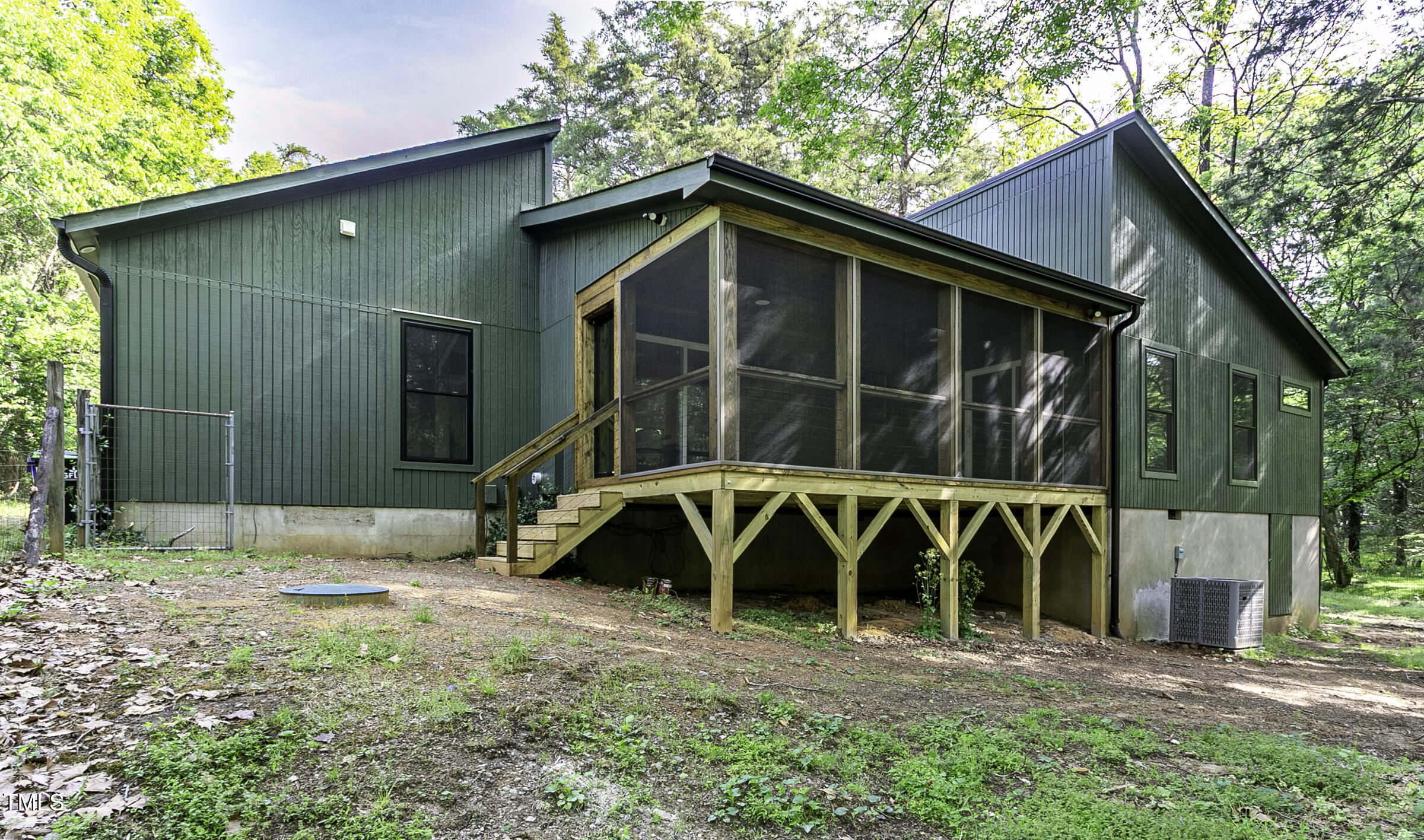 434 Robin Road Chapel Hill, NC 27516 - Photo 5 of 40 434 Robin Rd©WynmorPhotography.com-3