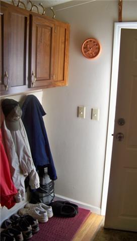 8132 Chestnut Ridge Road Lynchburg, TN 37352 - Photo 14 of 20 Mud room