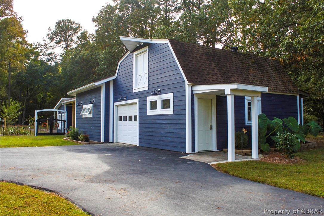 8109 Robins Neck Road Gloucester, VA 23061 - Photo 45 of 49 Gallery Image 45