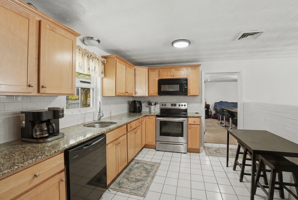 4 Edith Road Framingham, MA 01701 - Photo 10 of 26