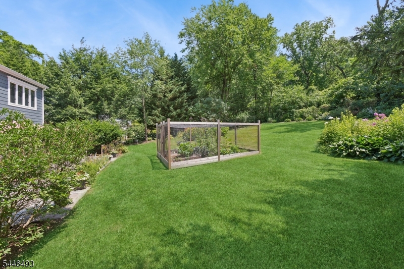 139 Long View Terrace Gillette, NJ 07933 - Photo 39 of 39