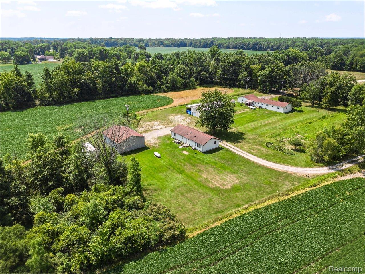 3384 Quain Road Emmett, MI 48022 - Photo 24 of 46 39-3384 Quain Rd (39).jpg