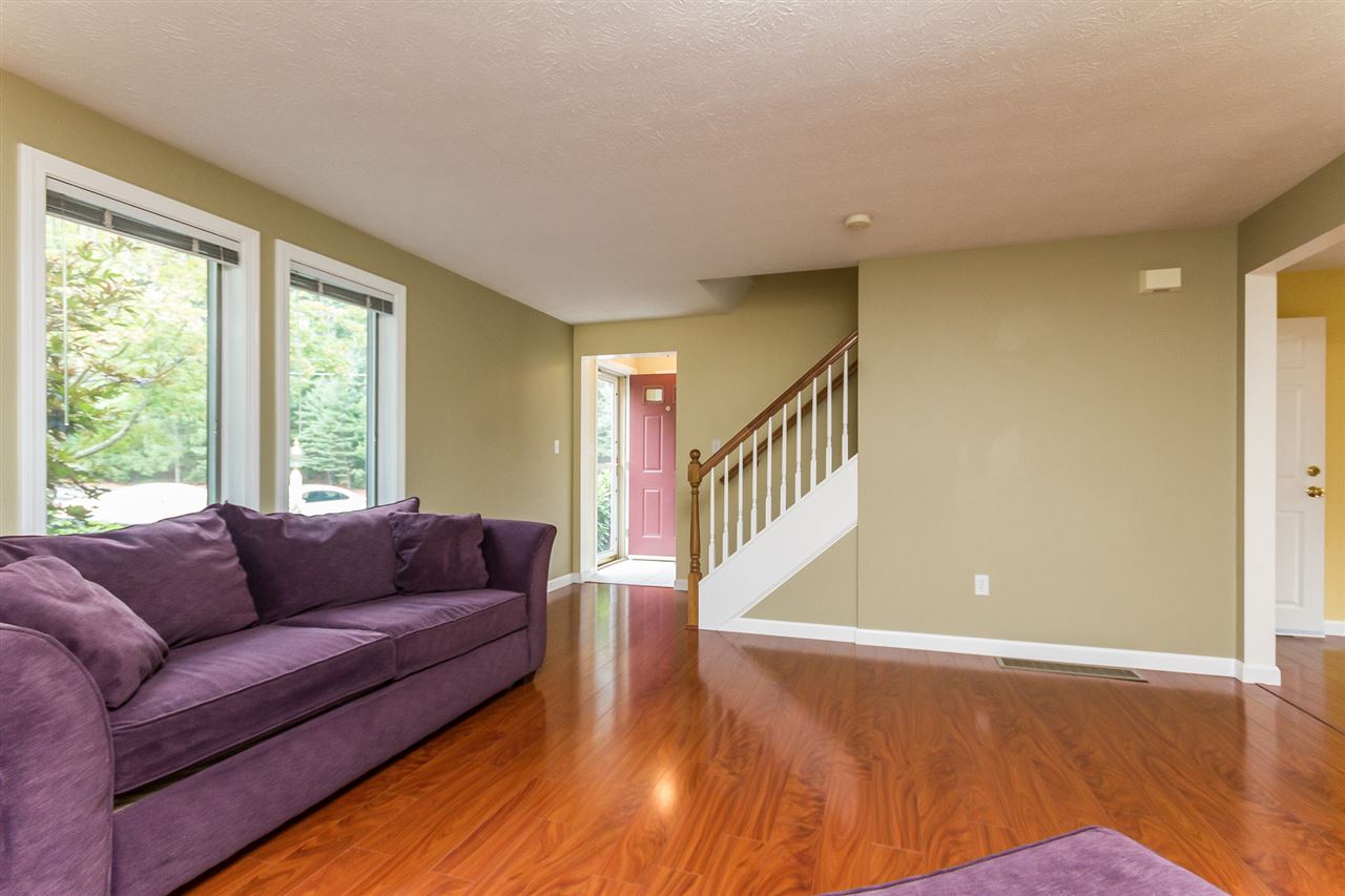 26 Preston Field Road Nashua, NH 03064 - Photo 8 of 40