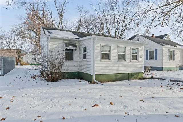 $74,000 | 524 North State Street, Gibson City, IL 60936
