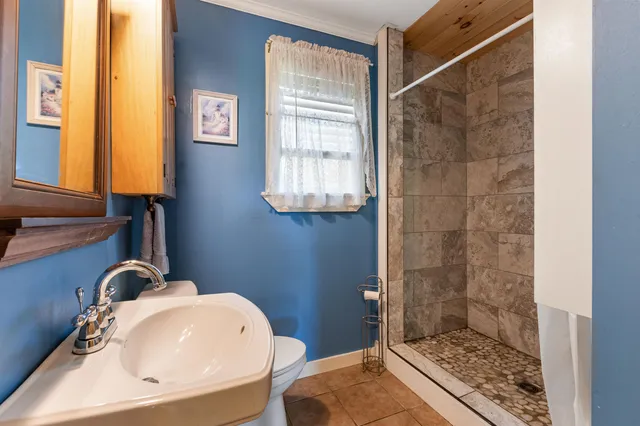 $329,000 | 30 Carlton Hill Road, Whitefield, NH 03598