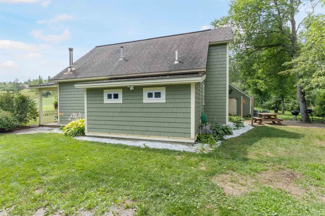 $329,000 | 30 Carlton Hill Road, Whitefield, NH 03598