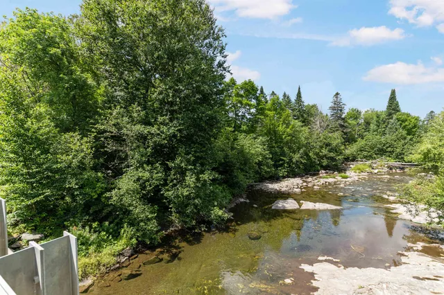 $329,000 | 30 Carlton Hill Road, Whitefield, NH 03598