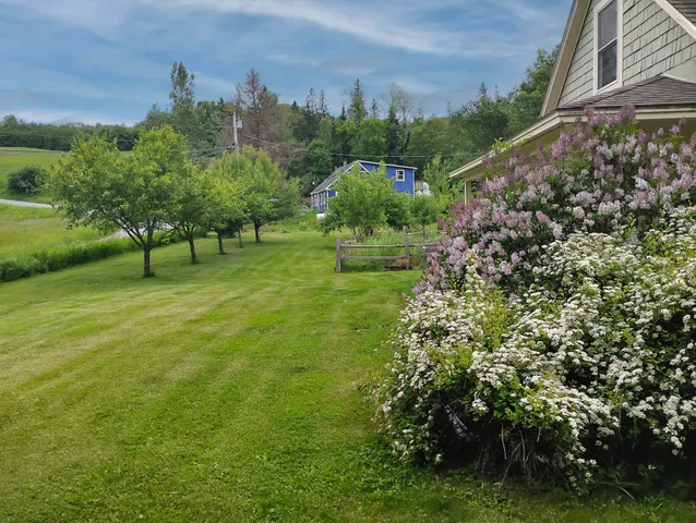 $329,000 | 30 Carlton Hill Road, Whitefield, NH 03598