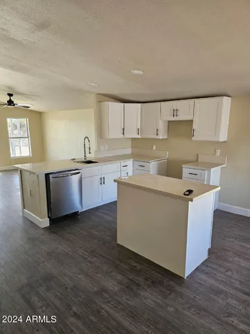 $220,000 | 43104 West Catalina Drive, Tonopah, AZ 85354