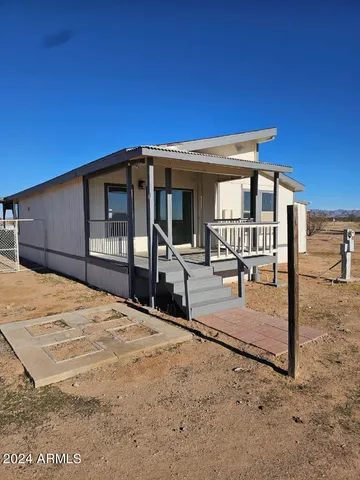$220,000 | 43104 West Catalina Drive, Tonopah, AZ 85354