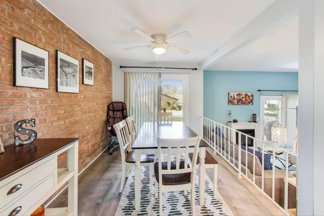 a view of a livingroom with furniture