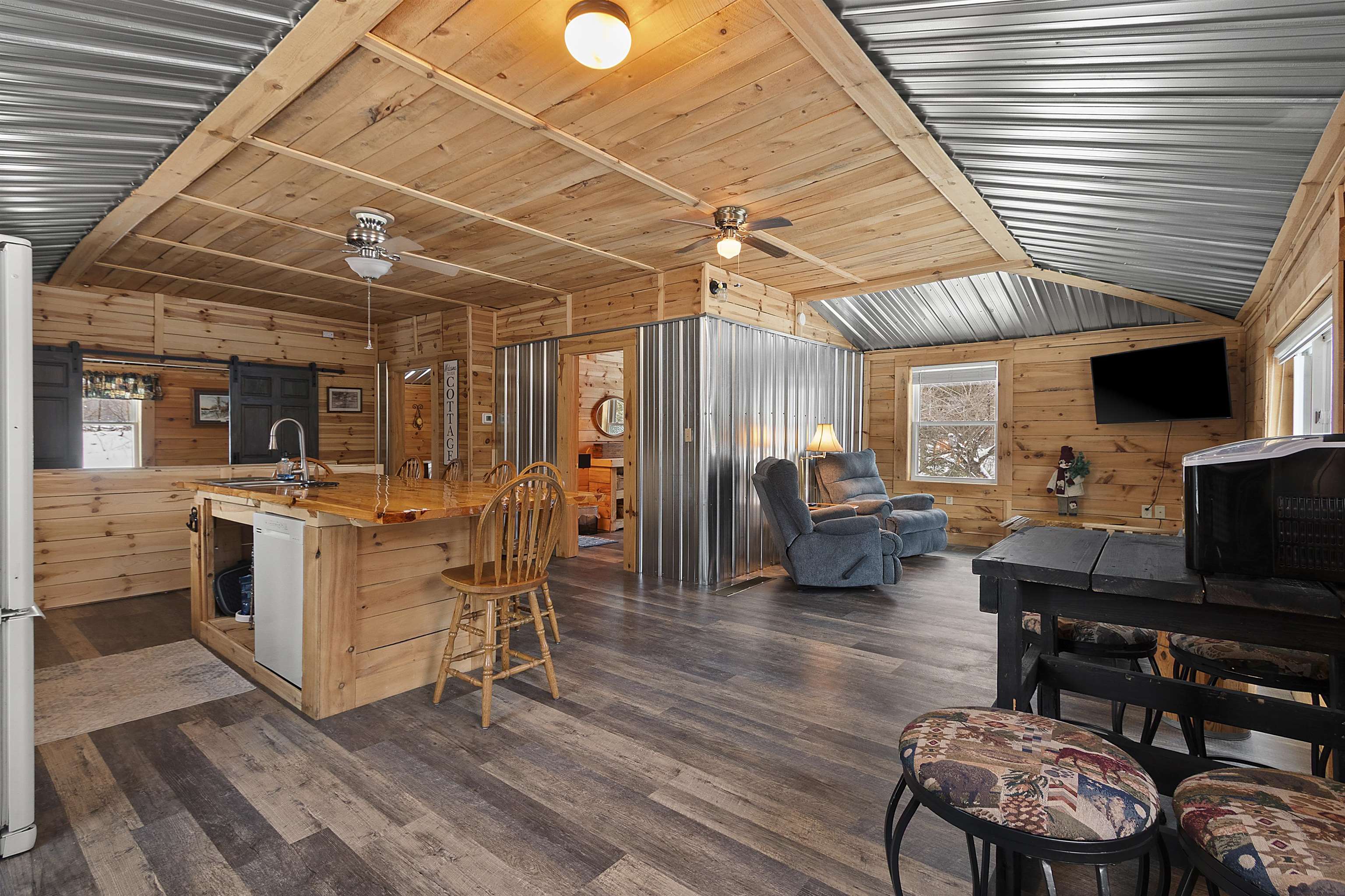 N8719 Pines Road Wausaukee, WI 54177 - Photo 5 of 34