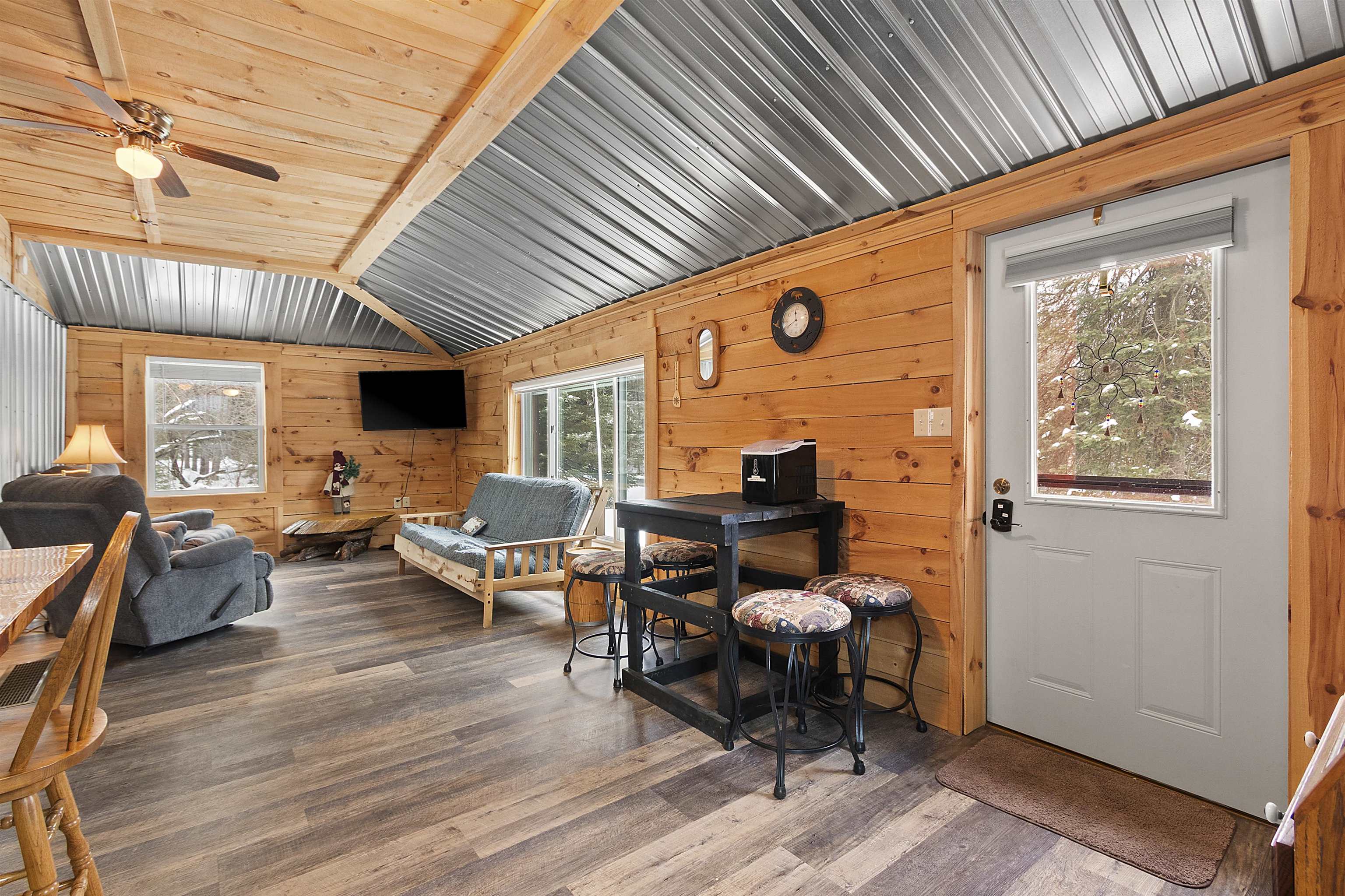 N8719 Pines Road Wausaukee, WI 54177 - Photo 6 of 34