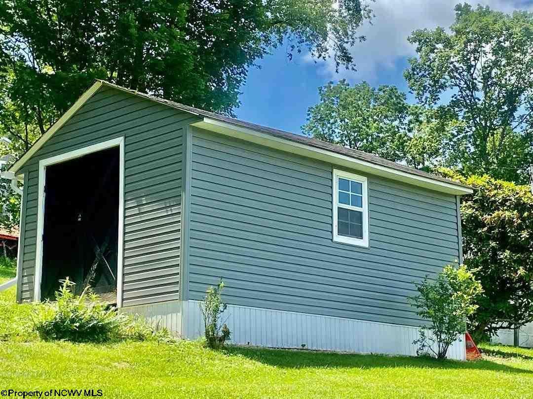 34 Colfax Road Fairmont, WV 26554 - Photo 5 of 24 Gallery Image 5