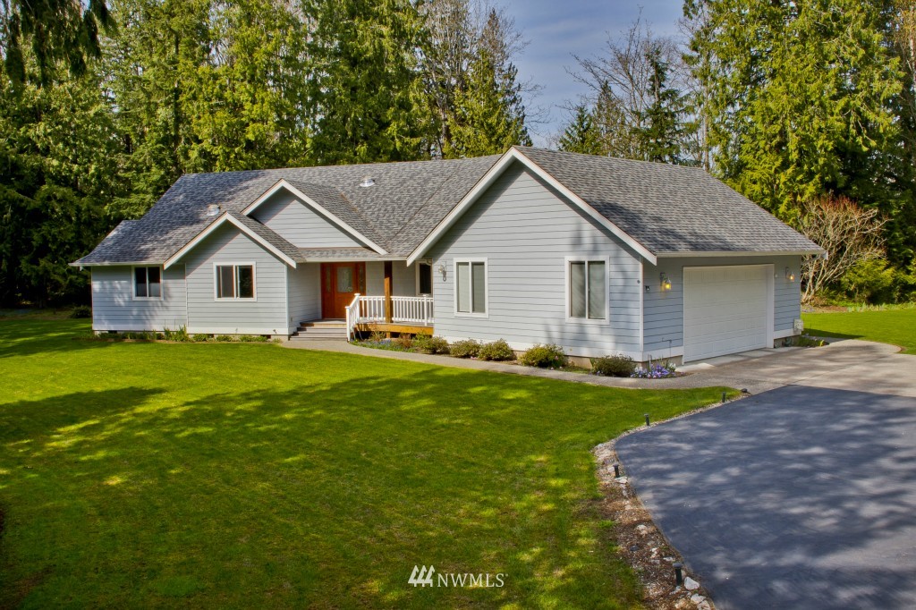 5647 Knight Road Bellingham, WA 98226 - Photo 1 of 15