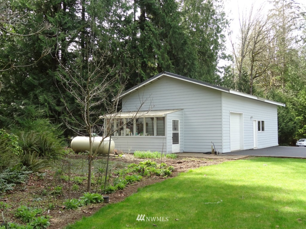5647 Knight Road Bellingham, WA 98226 - Photo 2 of 15