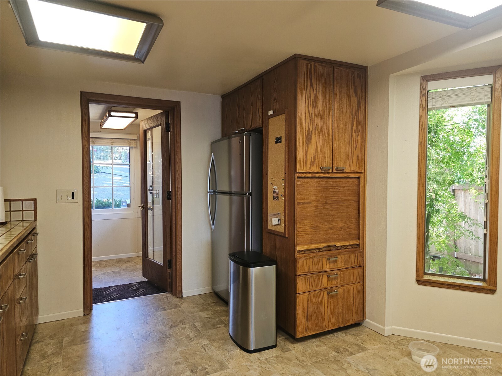 15402 Rose Road Southwest Lakewood, WA 98498 - Photo 6 of 40