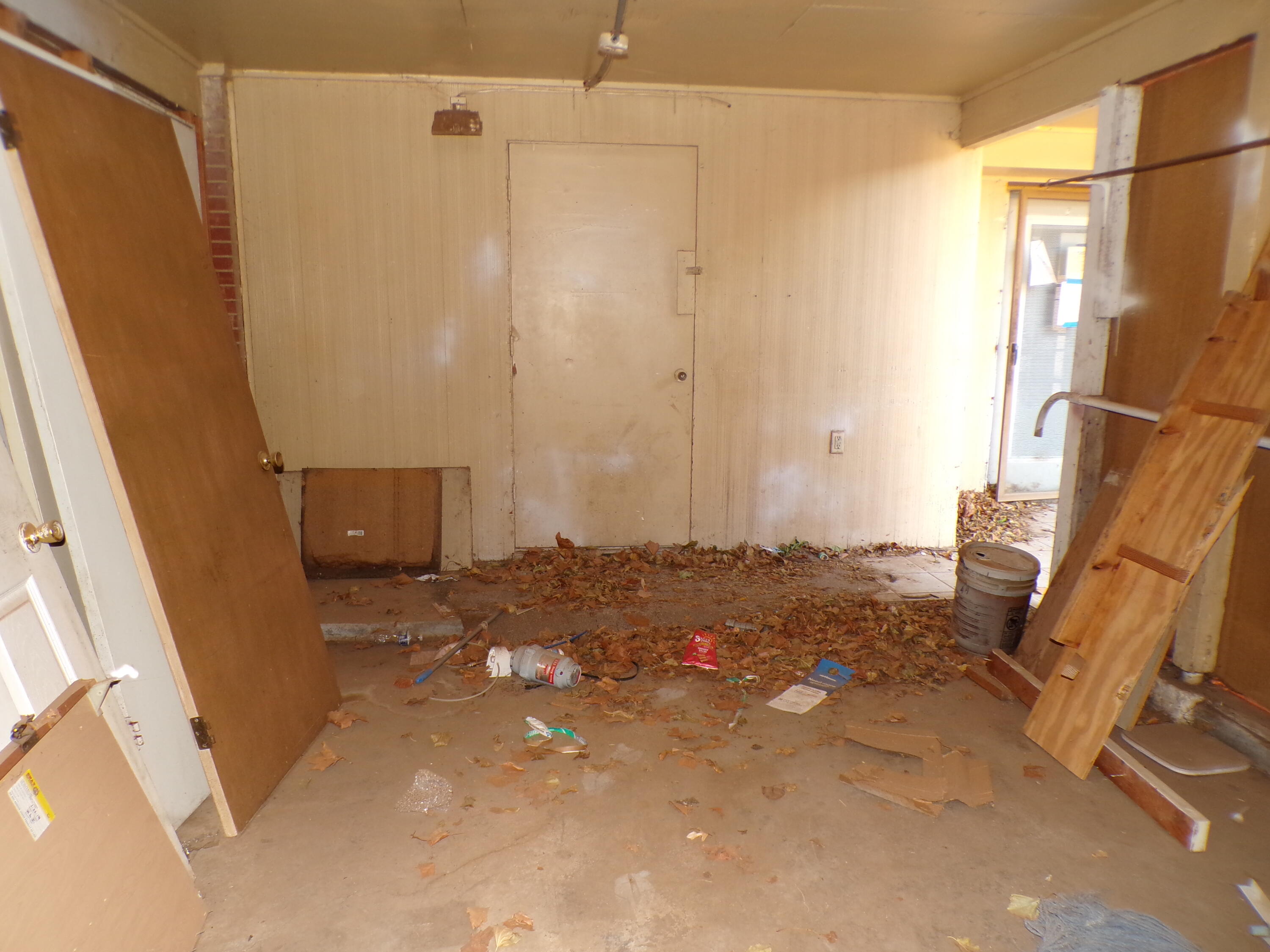 2829 66th Street Lubbock, TX 79413 - Photo 34 of 34 100_0194