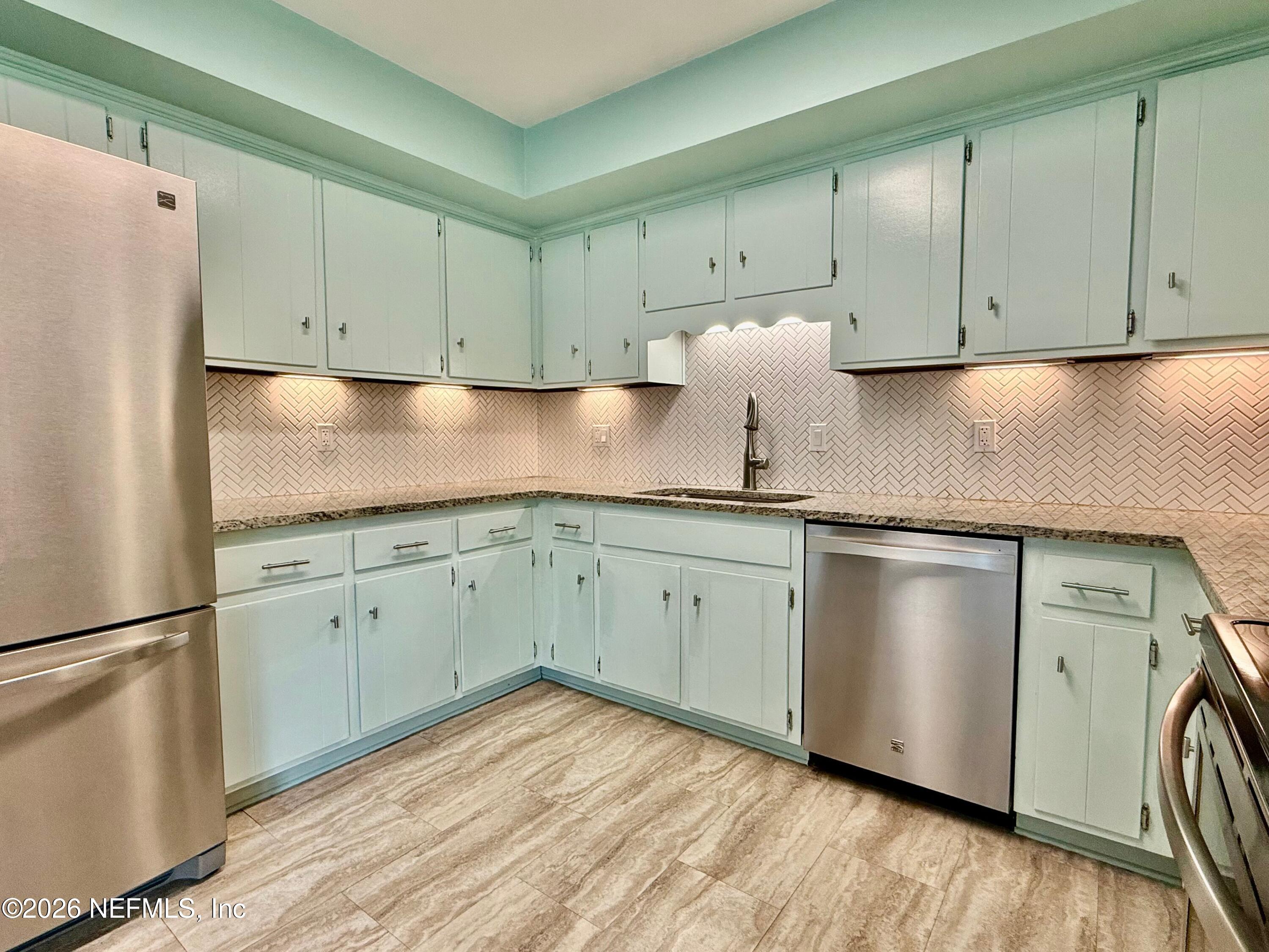 11705 Edinburgh Way Jacksonville, FL 32223 - Photo 13 of 37 IMG_0773