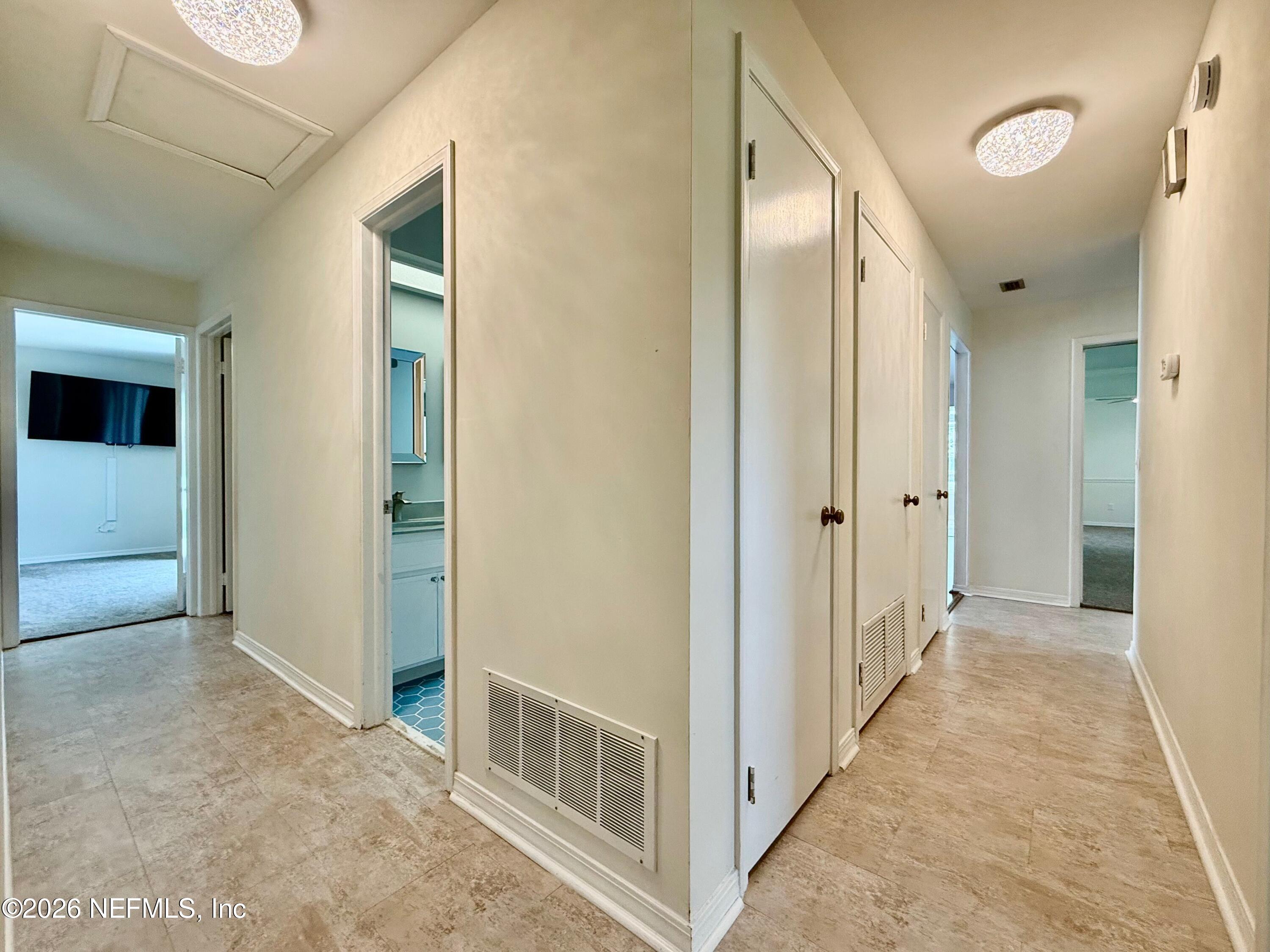 11705 Edinburgh Way Jacksonville, FL 32223 - Photo 16 of 37 IMG_0778