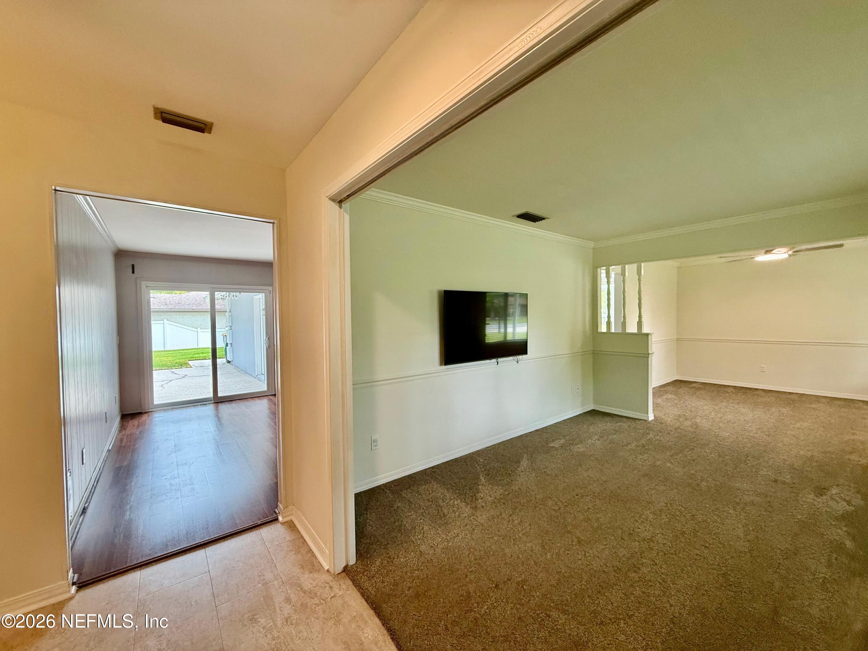11705 Edinburgh Way Jacksonville, FL 32223 - Photo 6 of 37 IMG_0766