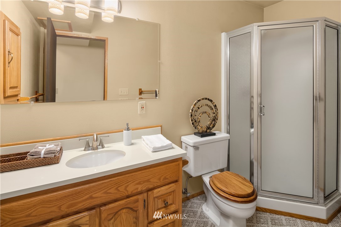21620 6th Avenue West Bothell, WA 98021 - Photo 12 of 15