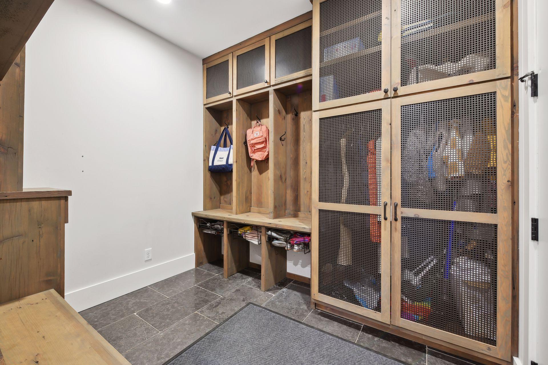 4260 Jefferson Street Deephaven, MN 55331 - Photo 24 of 50