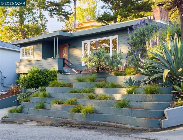 $885,000 | 6555 Saroni Drive, Oakland, CA 94611