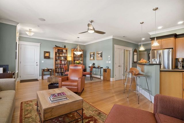$615,000 | 25 Mt Vernon Street, Unit 2, Boston, MA 02125