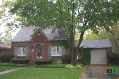 170 Riverside Drive Mount Clemens, MI 48043 - Photo 1 of 9 639866.JPG