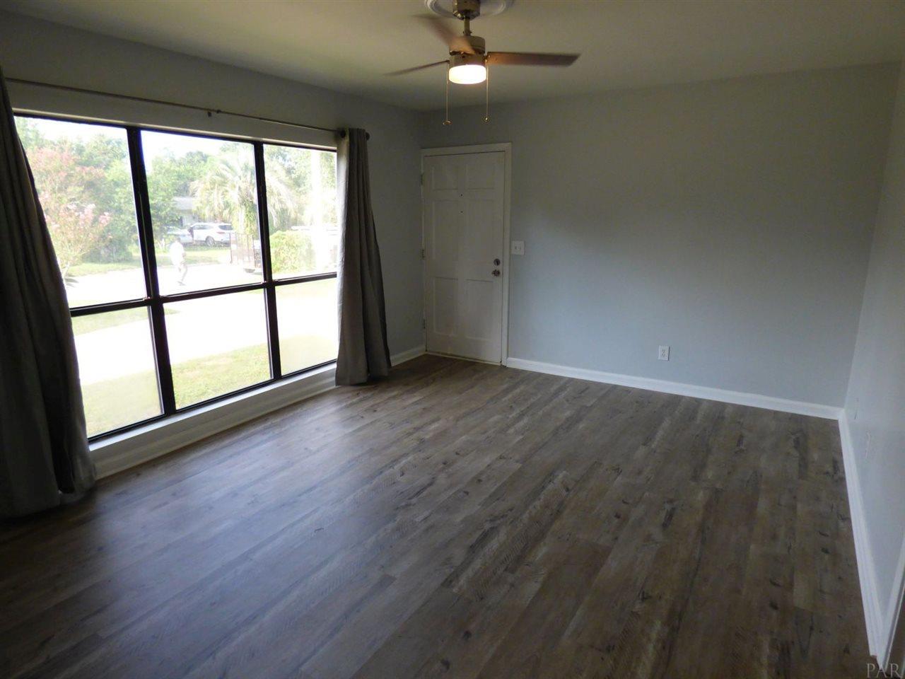 3357 Wellington Road Pensacola, FL 32504 - Photo 13 of 27 Gallery Image 13