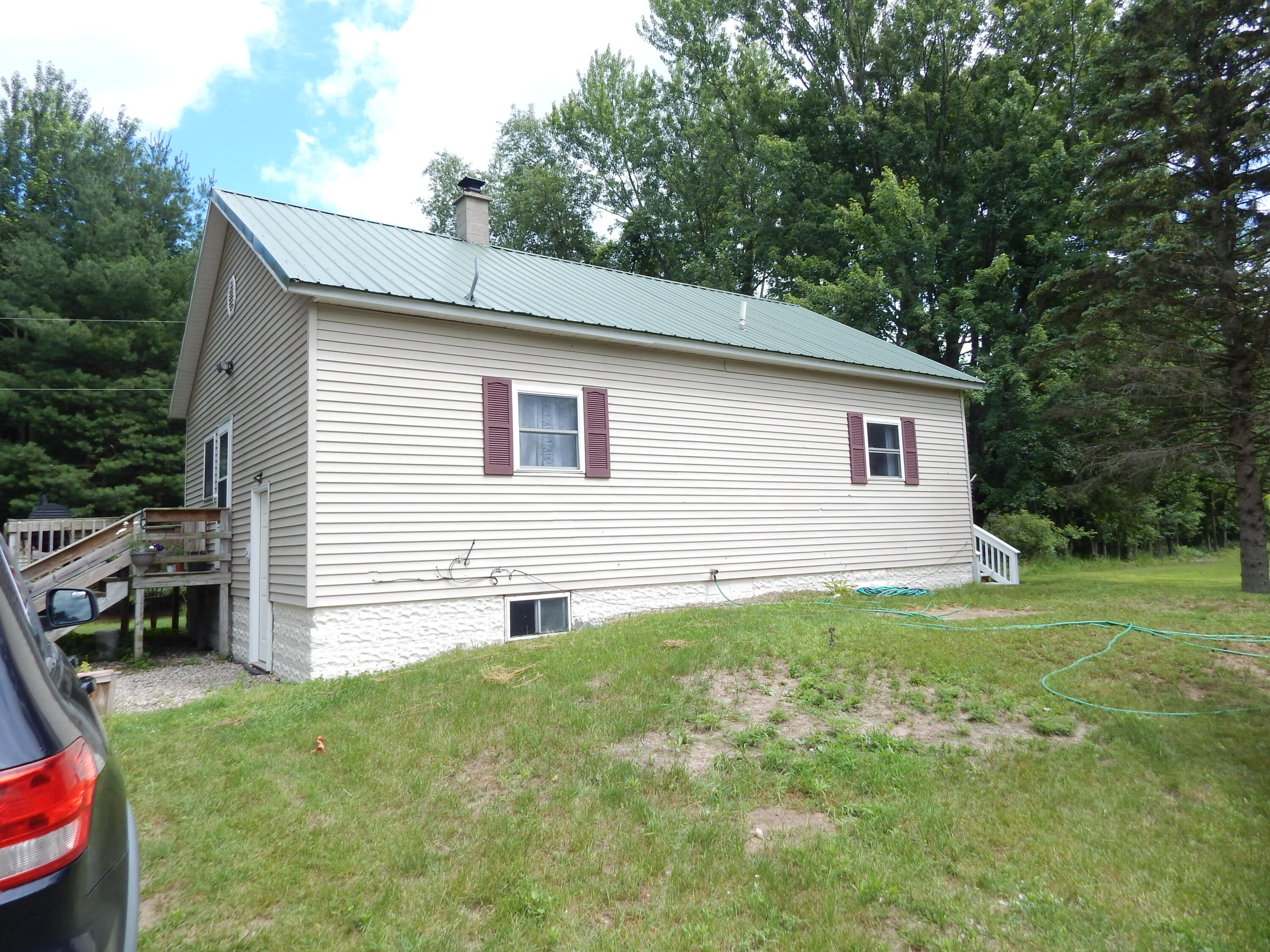 12270 East Bailey Road Ravenna, MI 49451 - Photo 2 of 20 DSCN7172