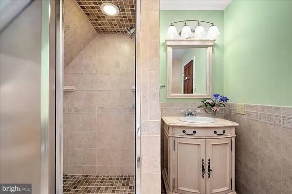 $1,950,000 | 10135 Waterview Drive, Ocean City, MD 21842