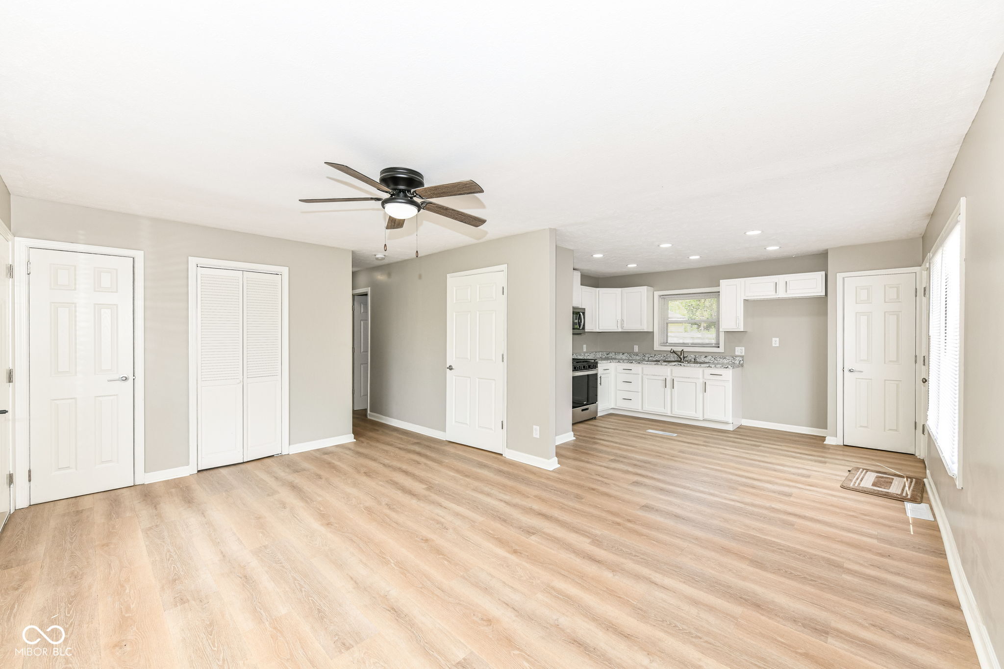 3109 Keswick Road Indianapolis, IN 46222 - Photo 4 of 30