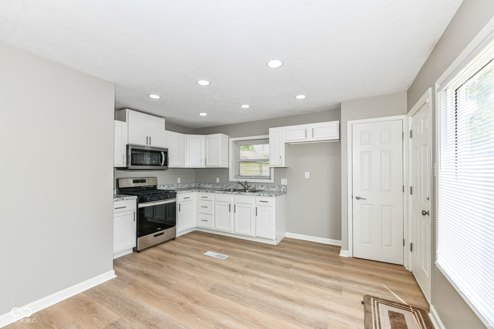 3109 Keswick Road Indianapolis, IN 46222 - Photo 9 of 30