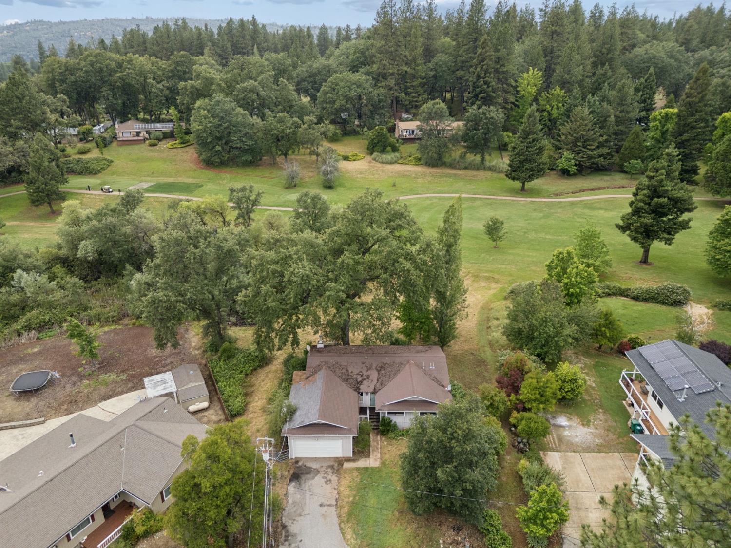 11183 Sunset Way Grass Valley, CA 95949 - Photo 2 of 49