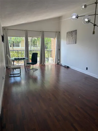 $2,650 | 8761 Wiles Road, Unit 301, Coral Springs, FL 33067