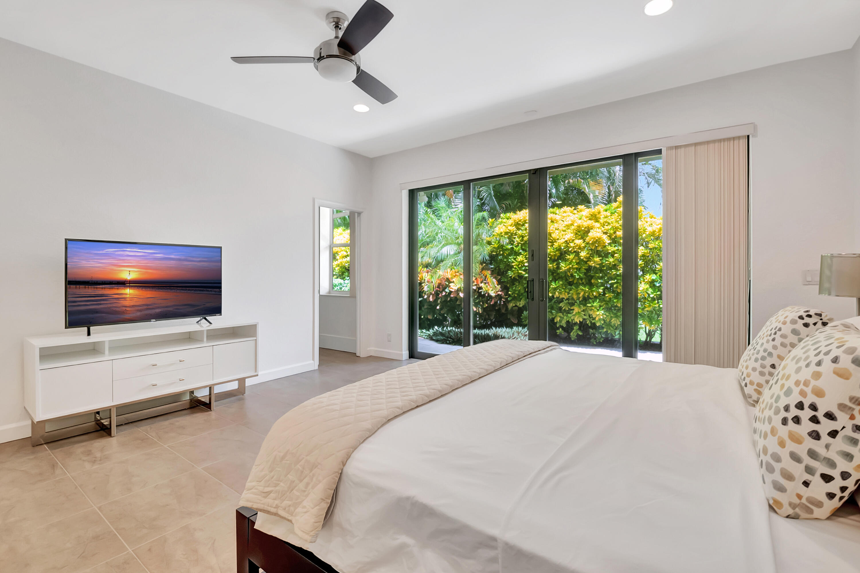 19672 Oakbrook Circle Boca Raton, FL 33434 - Photo 43 of 103 DSC_4822