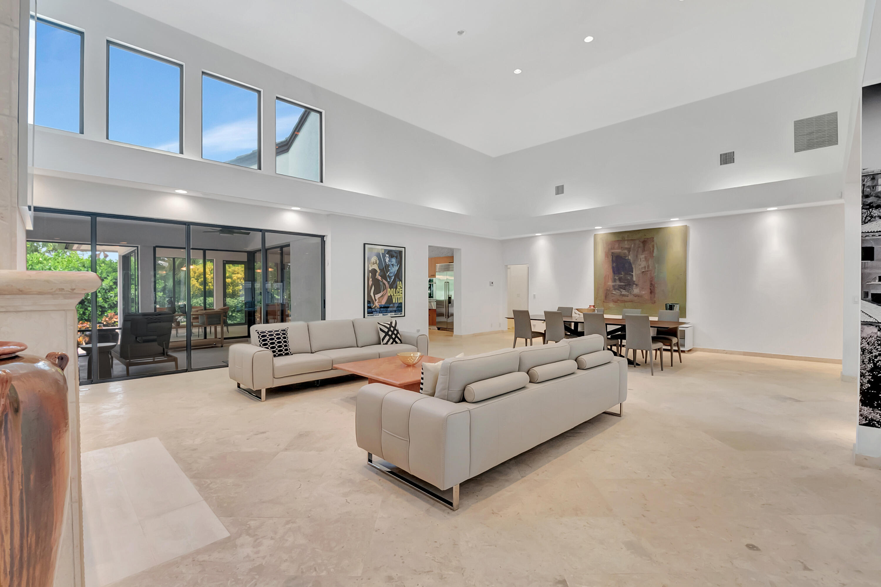 19672 Oakbrook Circle Boca Raton, FL 33434 - Photo 8 of 103 DSC_4647