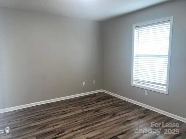 $1,175 | 374 Water Street, Unit 6, Mooresville, NC 28115