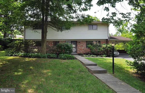$3,900 | 7024 Richard Drive, Bethesda, MD 20817